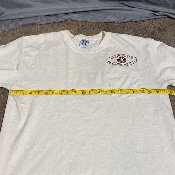 Random Vintage Pocket Tee - Picture 7 of 10